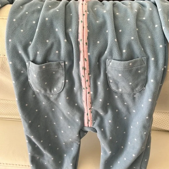 Carters girl onesies PJ 24 months - Picture 7 of 8